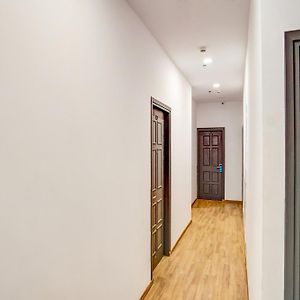 Super Townhouse Sector 19 Indiranagar Near Fun Republic Mall